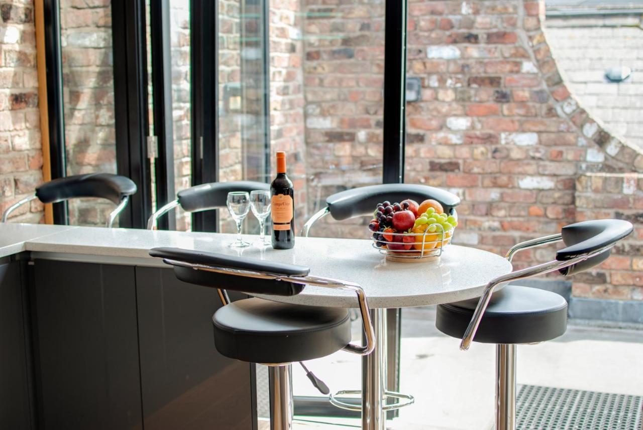 ליברפול Base Serviced Apartments - Sir Thomas Street מראה חיצוני תמונה